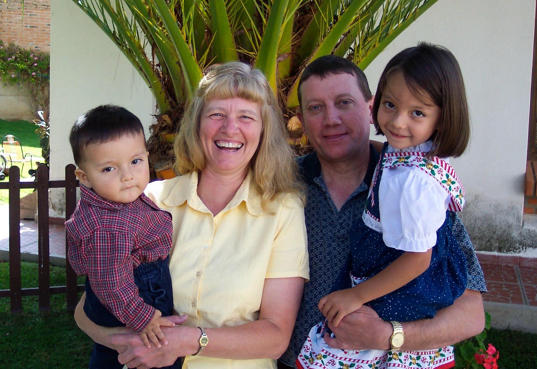 Roger and Connie Skipper with their grandchildren in Sucre, Bolivia.