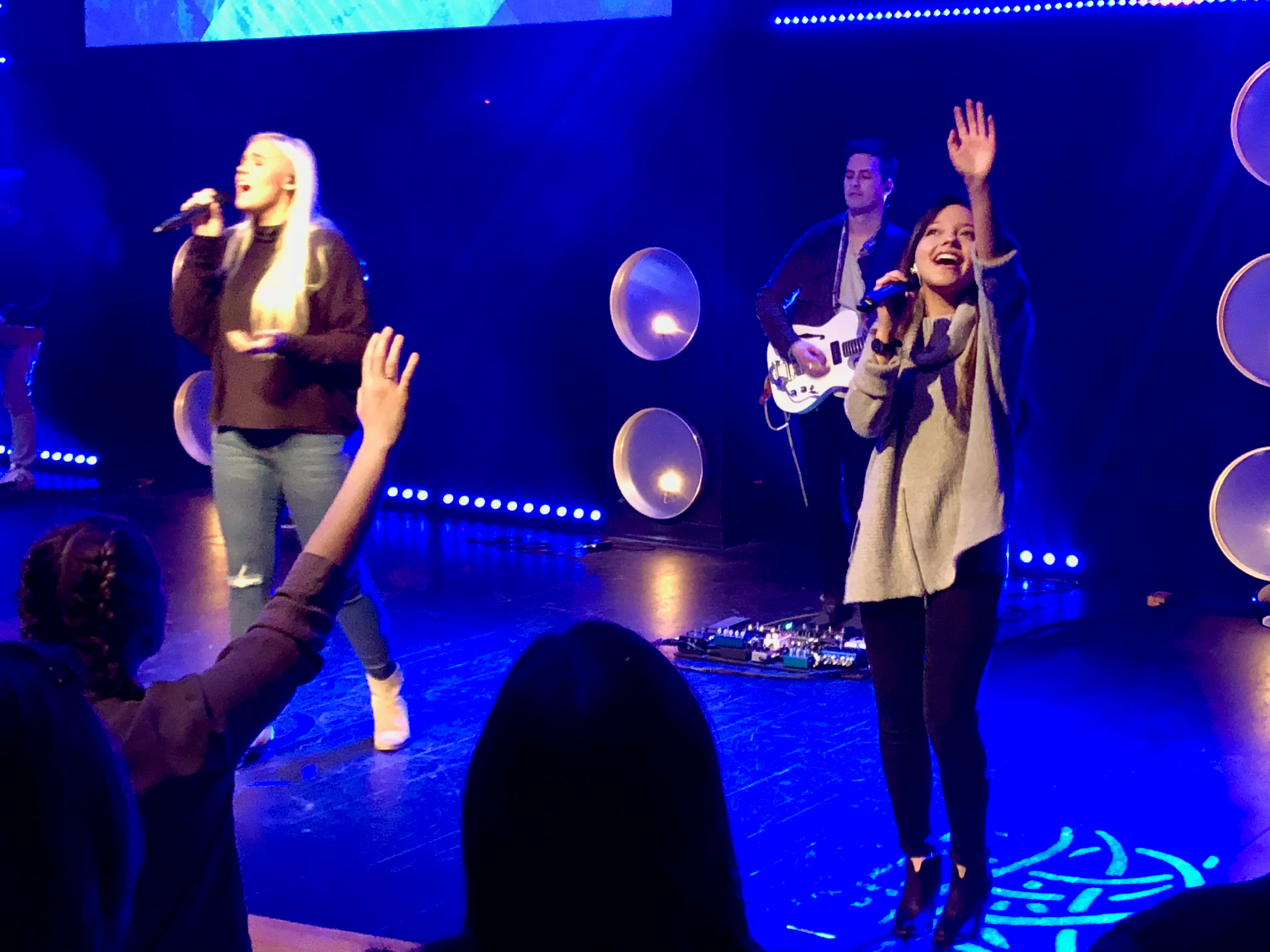 Erynn Skipper singing and leading worship as part of the Zeal Church worship team in Nashville, January 2018.