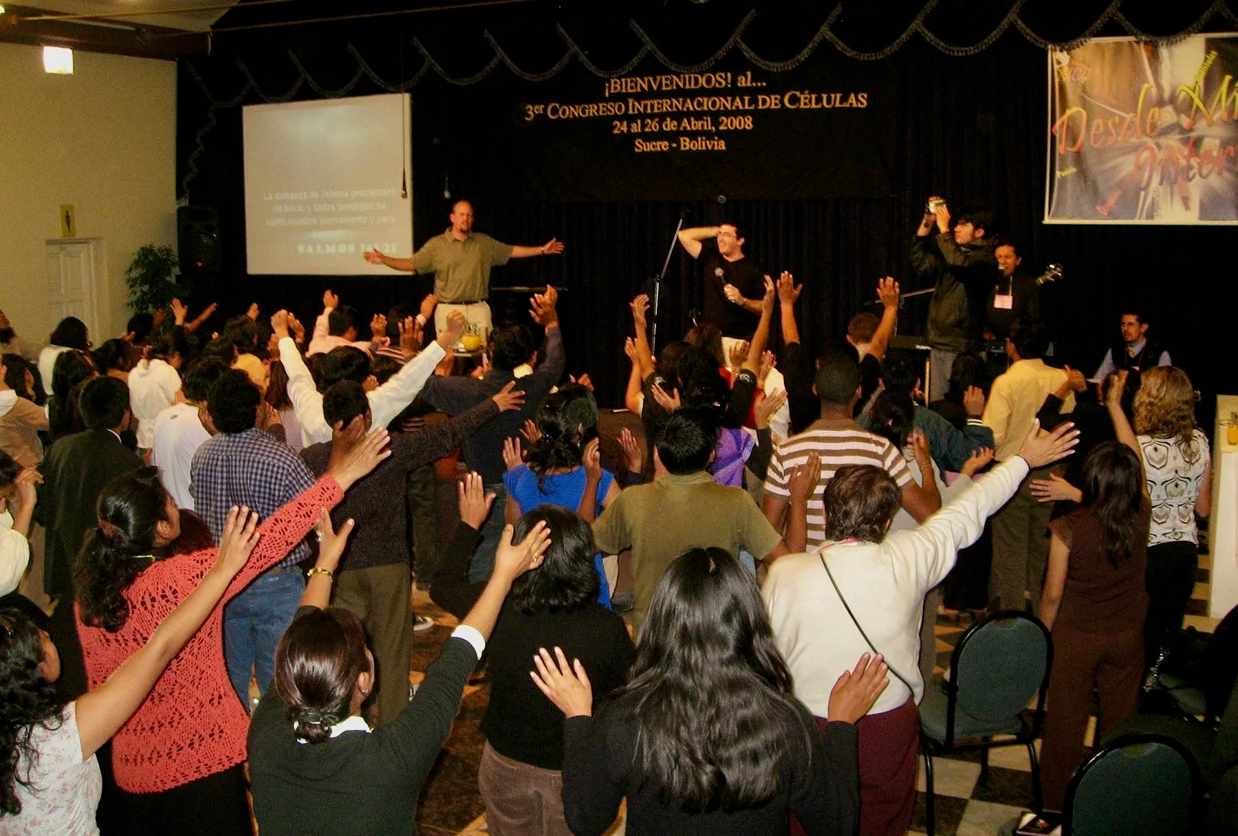Worship service at Movimiento Cristiano Celular in Sucre, Bolivia.